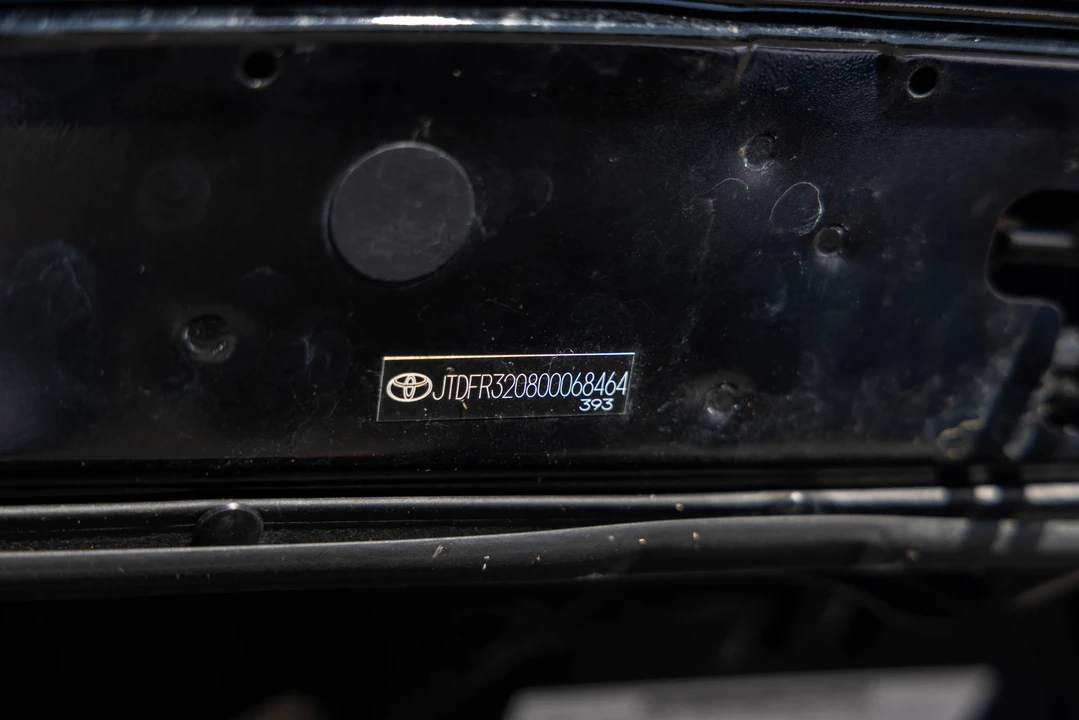2004 Toyota MR2 Spyder/MR-S - Image 30 of 31