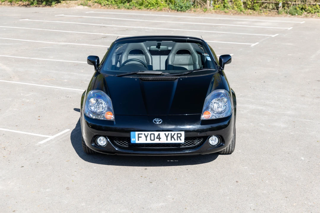 2004 Toyota MR2 Spyder/MR-S - Image 10 of 31