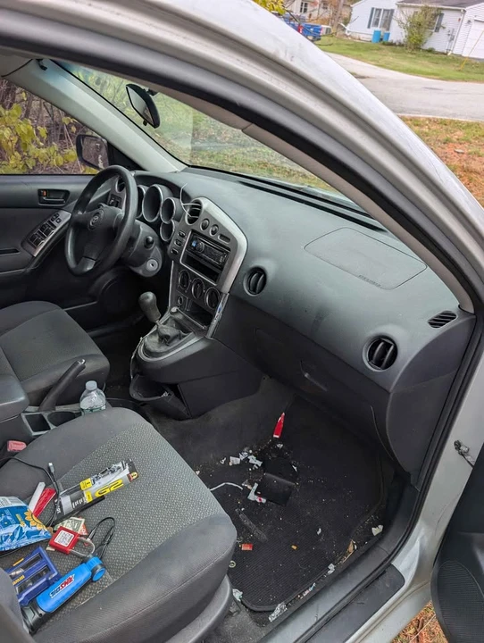 2004 Toyota Matrix 1st Gen - Image 4 of 5