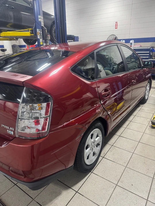 2004 Toyota Prius 2nd Gen - Image 5 of 19