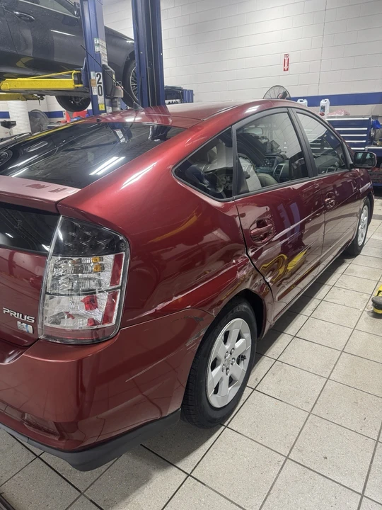 2004 Toyota Prius 2nd Gen - Image 6 of 18