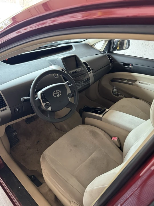 2004 Toyota Prius 2nd Gen - Image 11 of 18