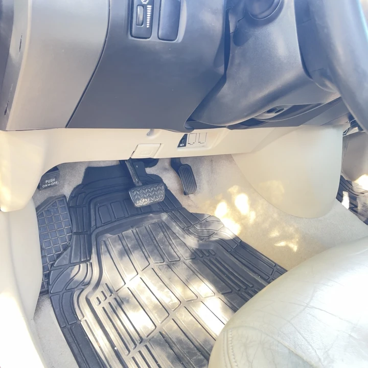 2004 Toyota Prius 2nd Gen - Image 8 of 18