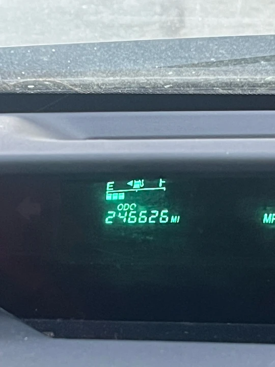 2004 Toyota Prius 2nd Gen - Image 6 of 18