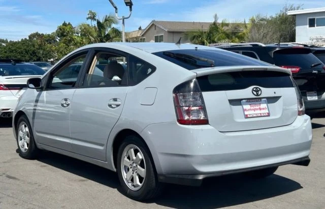 2004 Toyota Prius 2nd Gen - Image 3 of 15
