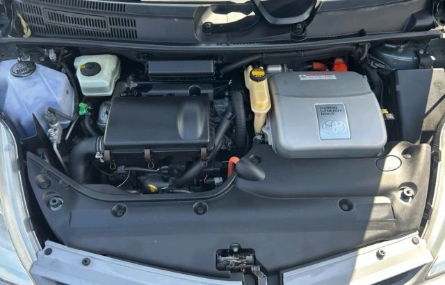 2004 Toyota Prius 2nd Gen - Image 15 of 15