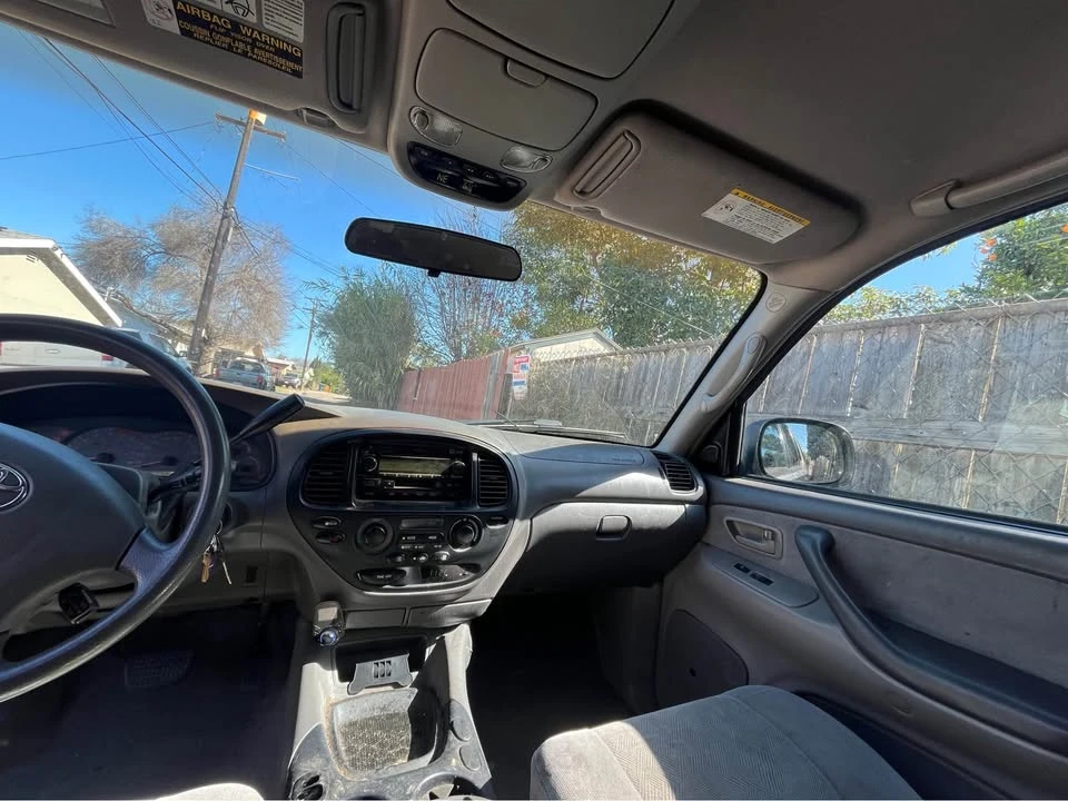 2004 Toyota Sequoia 1st Gen - Image 16 of 19