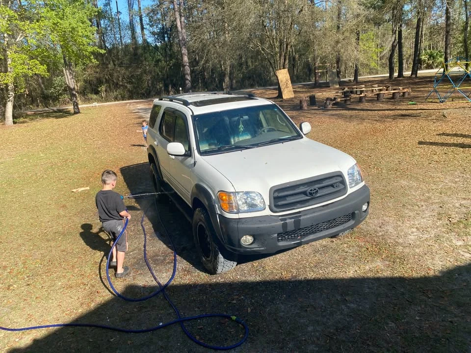 2004 Toyota Sequoia 1st Gen - Image 7 of 7