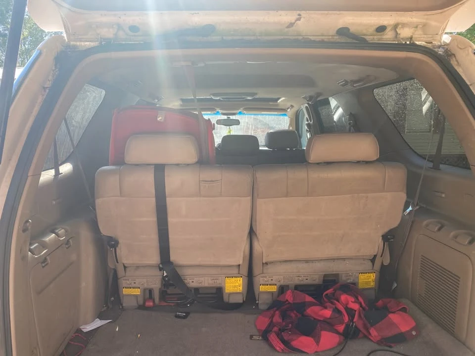 2004 Toyota Sequoia 1st Gen - Image 5 of 7