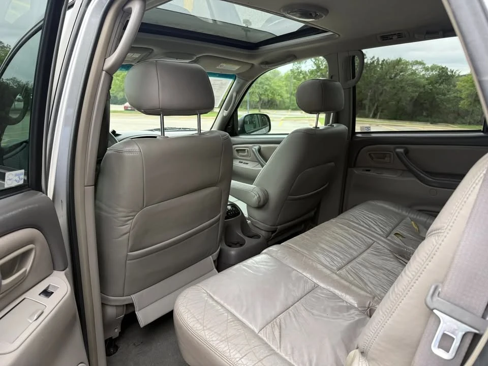 2004 Toyota Sequoia 1st Gen - Image 13 of 17