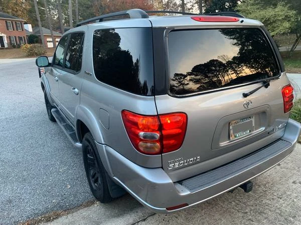 2004 Toyota Sequoia 1st Gen - Image 6 of 13