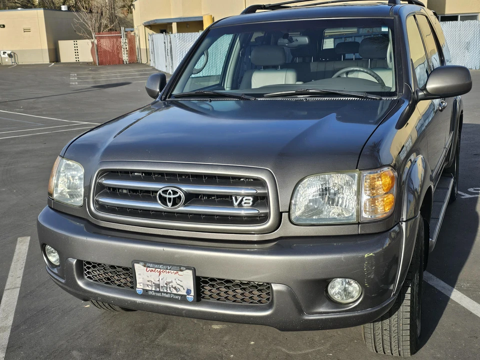 2004 Toyota Sequoia 1st Gen - Image 6 of 31