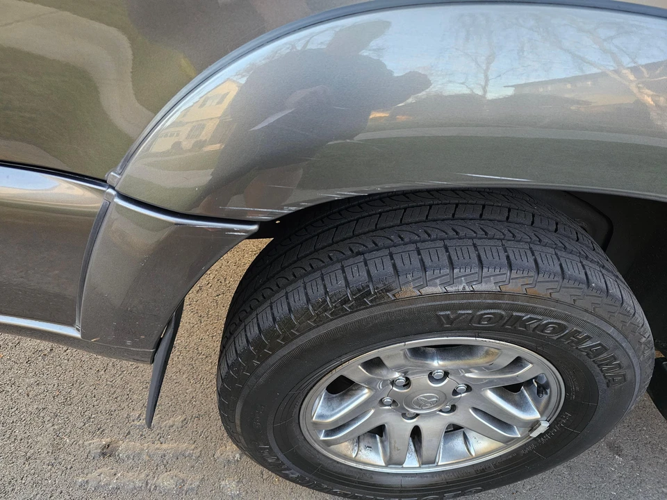 2004 Toyota Sequoia 1st Gen - Image 29 of 31