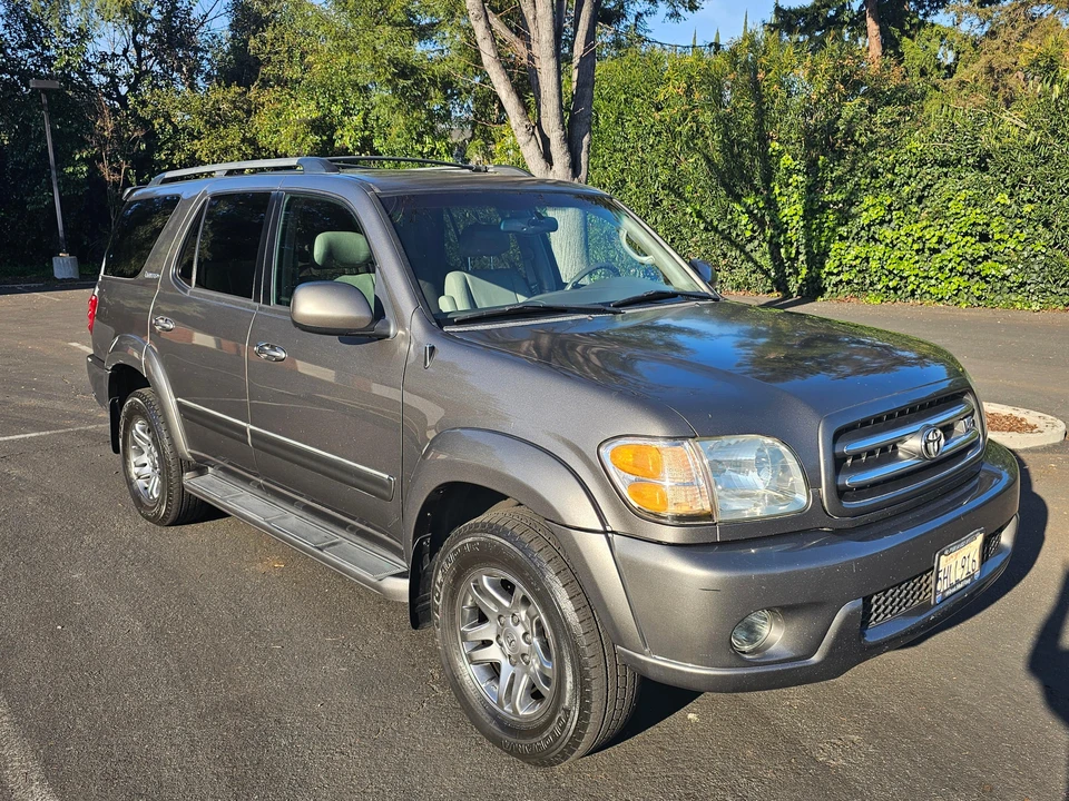 2004 Toyota Sequoia 1st Gen - Image 12 of 31