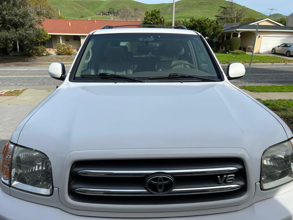 2004 Toyota Sequoia 1st Gen - Image 26 of 31