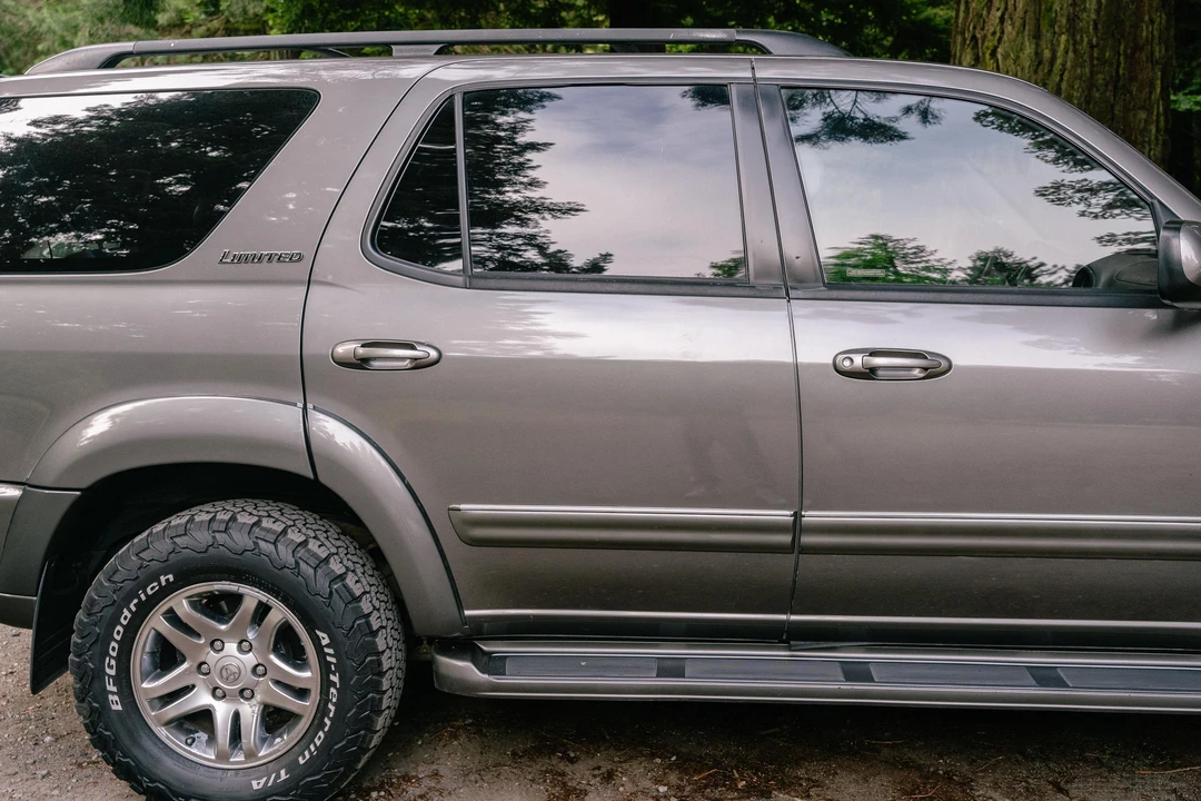 2004 Toyota Sequoia 1st Gen - Image 26 of 31