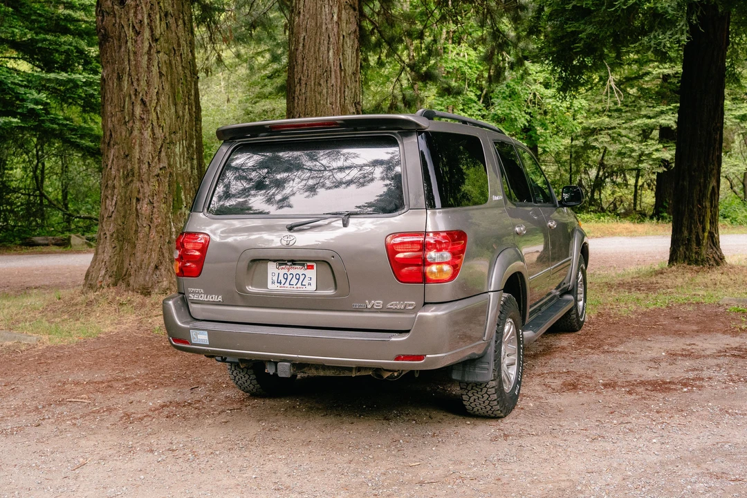 2004 Toyota Sequoia 1st Gen - Image 12 of 31
