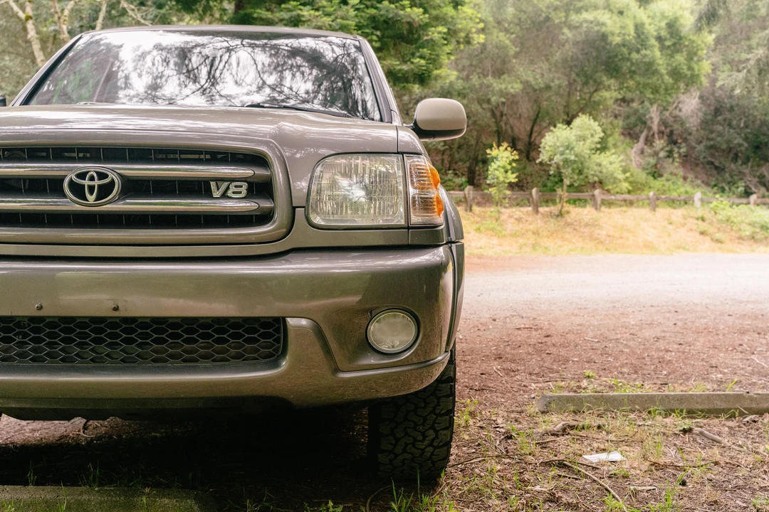 2004 Toyota Sequoia 1st Gen - Image 18 of 31