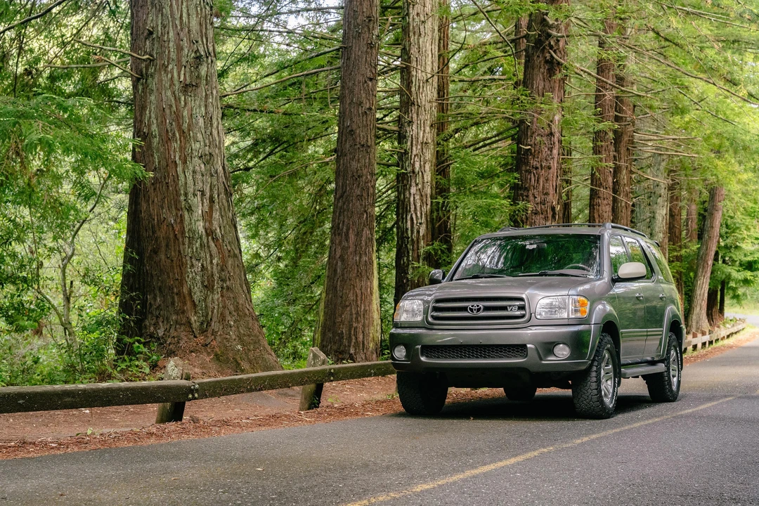 2004 Toyota Sequoia 1st Gen - Image 8 of 31