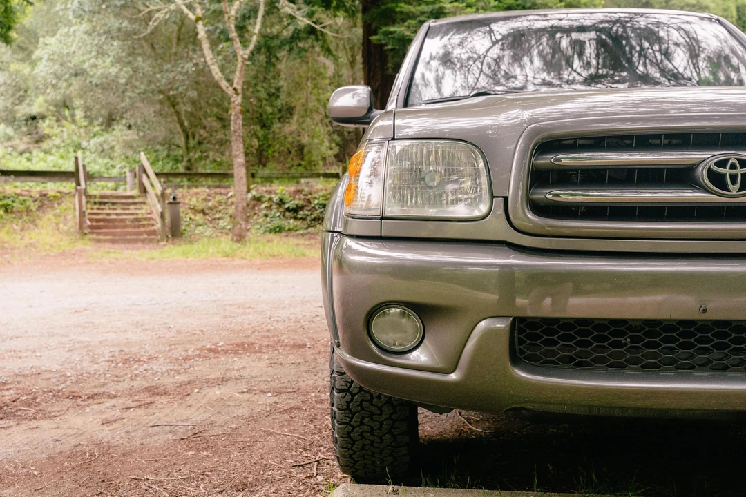 2004 Toyota Sequoia 1st Gen - Image 17 of 31