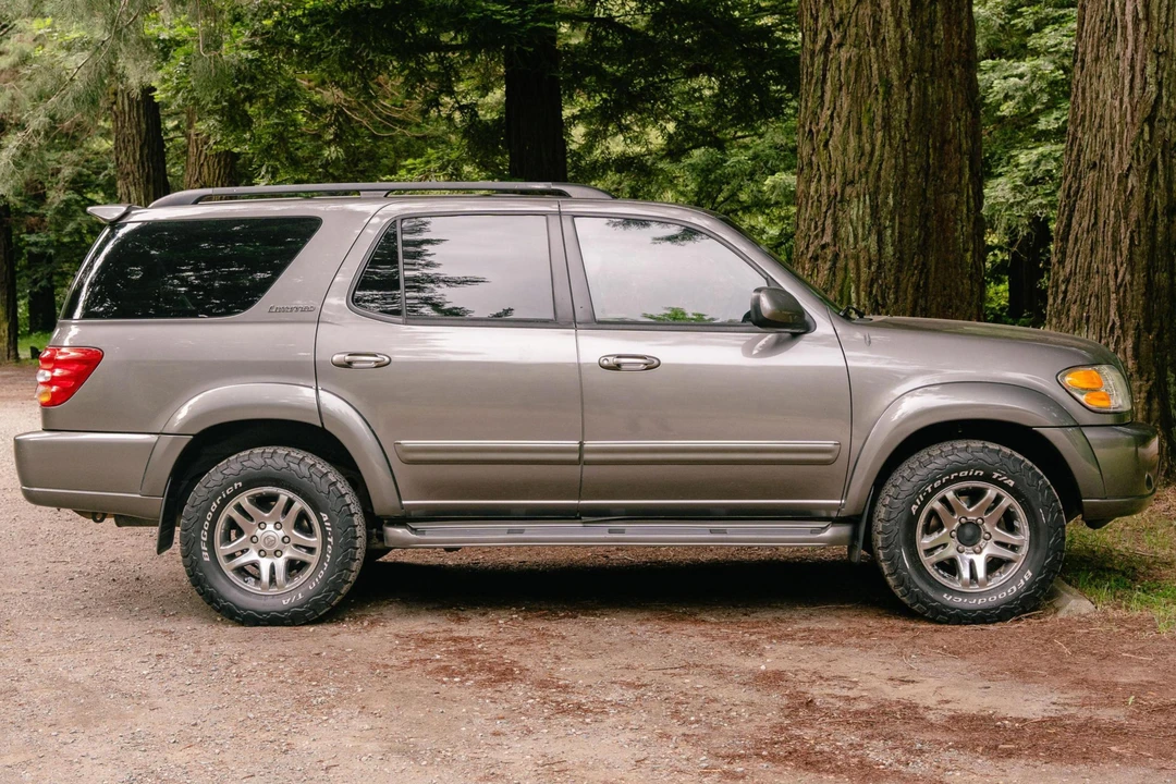 2004 Toyota Sequoia 1st Gen - Image 3 of 31