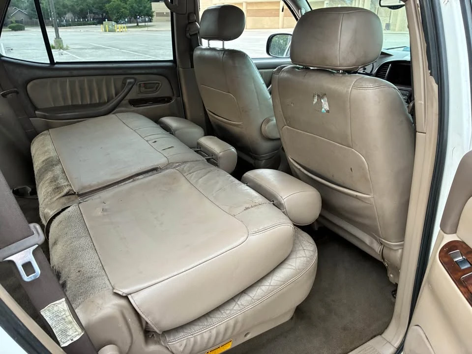 2004 Toyota Sequoia 1st Gen - Image 11 of 13