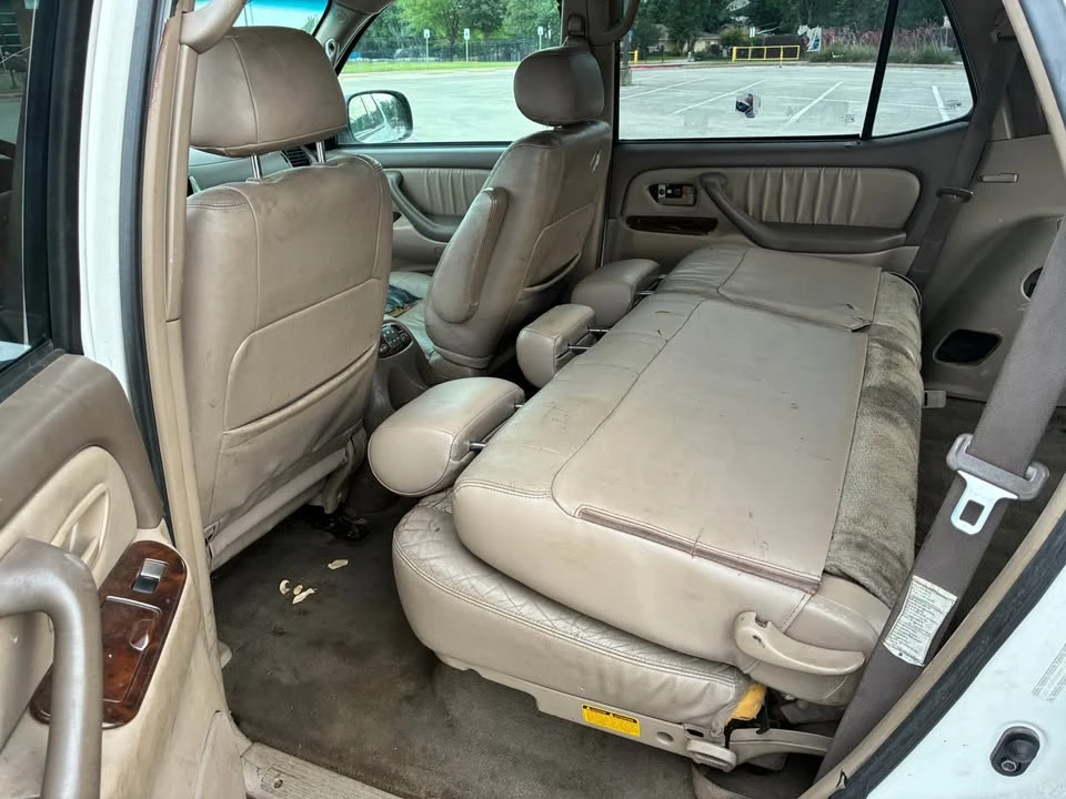 2004 Toyota Sequoia 1st Gen - Image 9 of 13