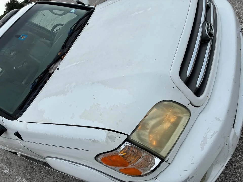 2004 Toyota Sequoia 1st Gen - Image 4 of 13