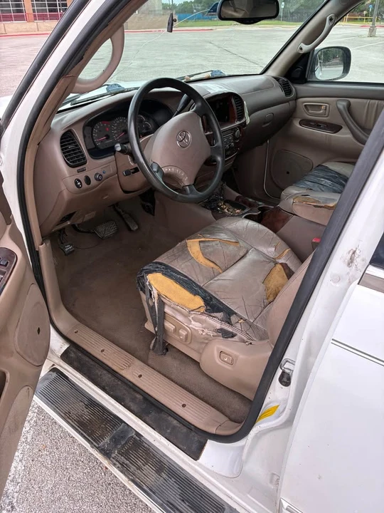 2004 Toyota Sequoia 1st Gen - Image 13 of 13