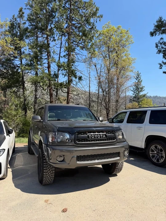 2004 Toyota Sequoia 1st Gen - Image 11 of 11