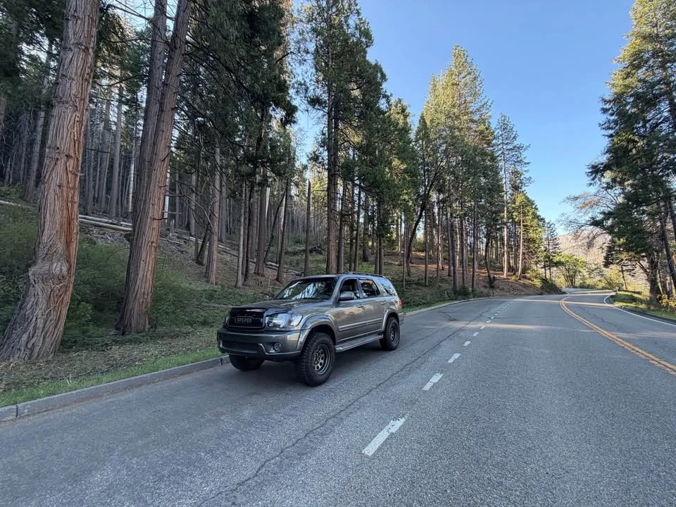 2004 Toyota Sequoia 1st Gen - Image 7 of 11