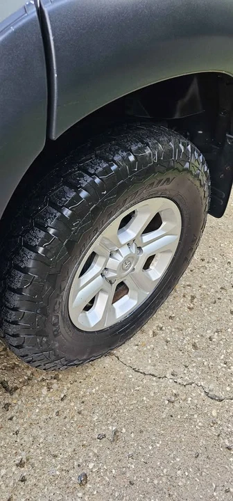 2004 Toyota Sequoia 1st Gen - Image 10 of 19