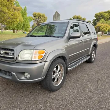 2004 Toyota Sequoia Limited Sport Utility 4D