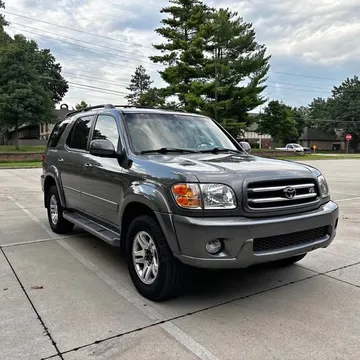 2004 Toyota Sequoia Limited Sport Utility 4D