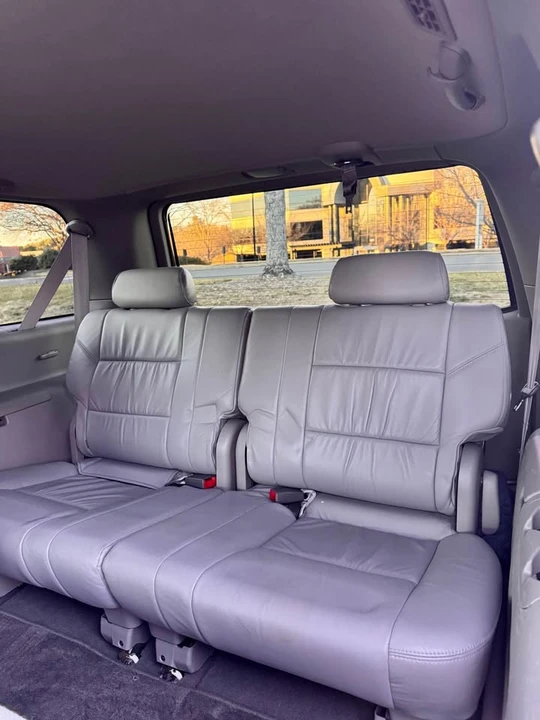 2004 Toyota Sequoia 1st Gen - Image 13 of 18