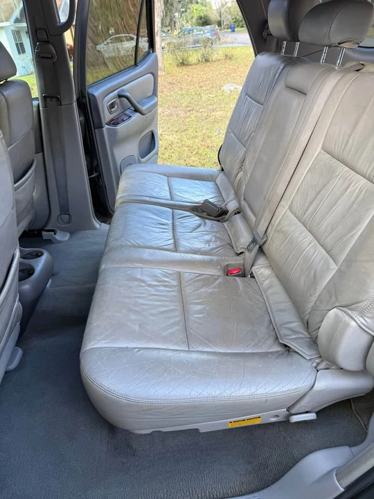 2004 Toyota Sequoia 1st Gen - Image 5 of 10