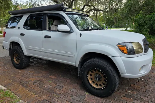 2004 Toyota Sequoia SR5 4x4
