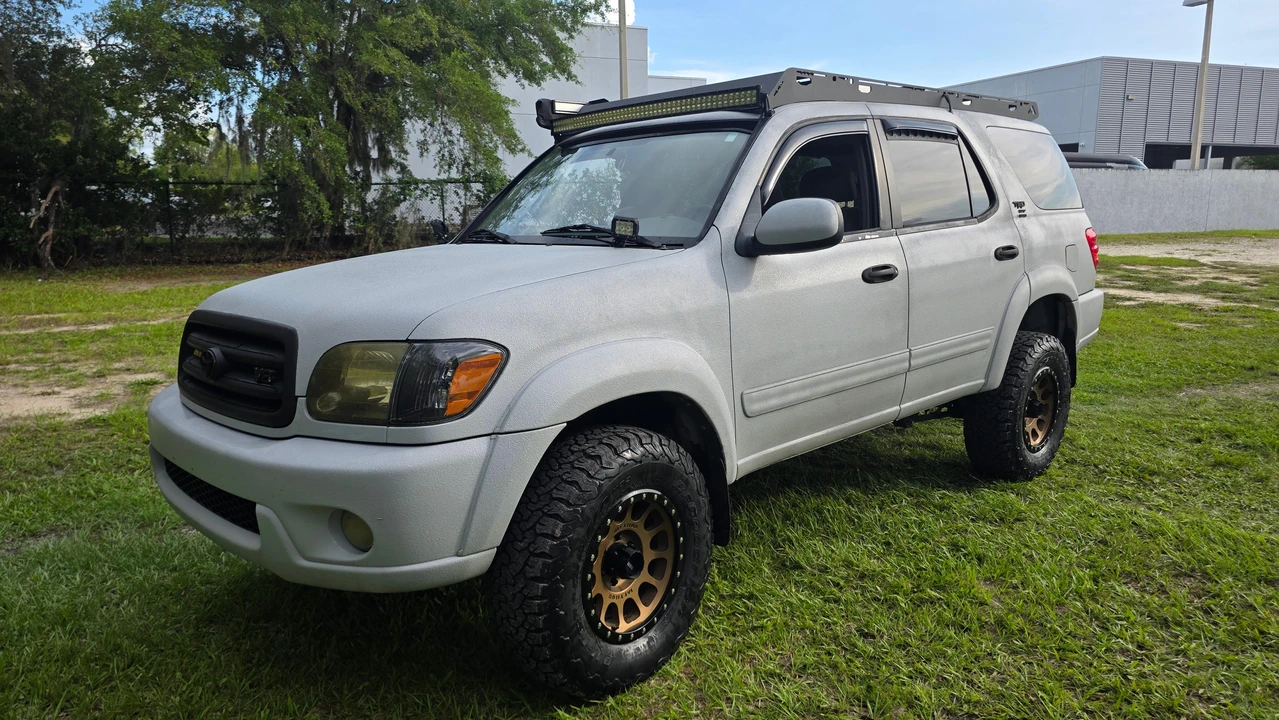 2004 Toyota Sequoia 1st Gen - Image 6 of 31