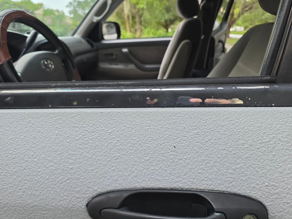 2004 Toyota Sequoia 1st Gen - Image 26 of 31