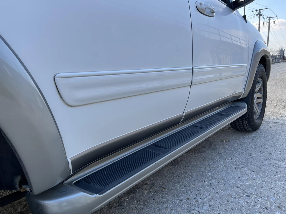 2004 Toyota Sequoia 1st Gen - Image 25 of 31