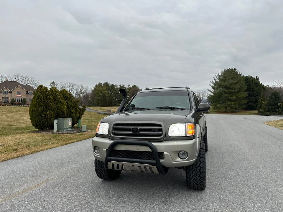 2004 Toyota Sequoia 1st Gen - Image 6 of 31