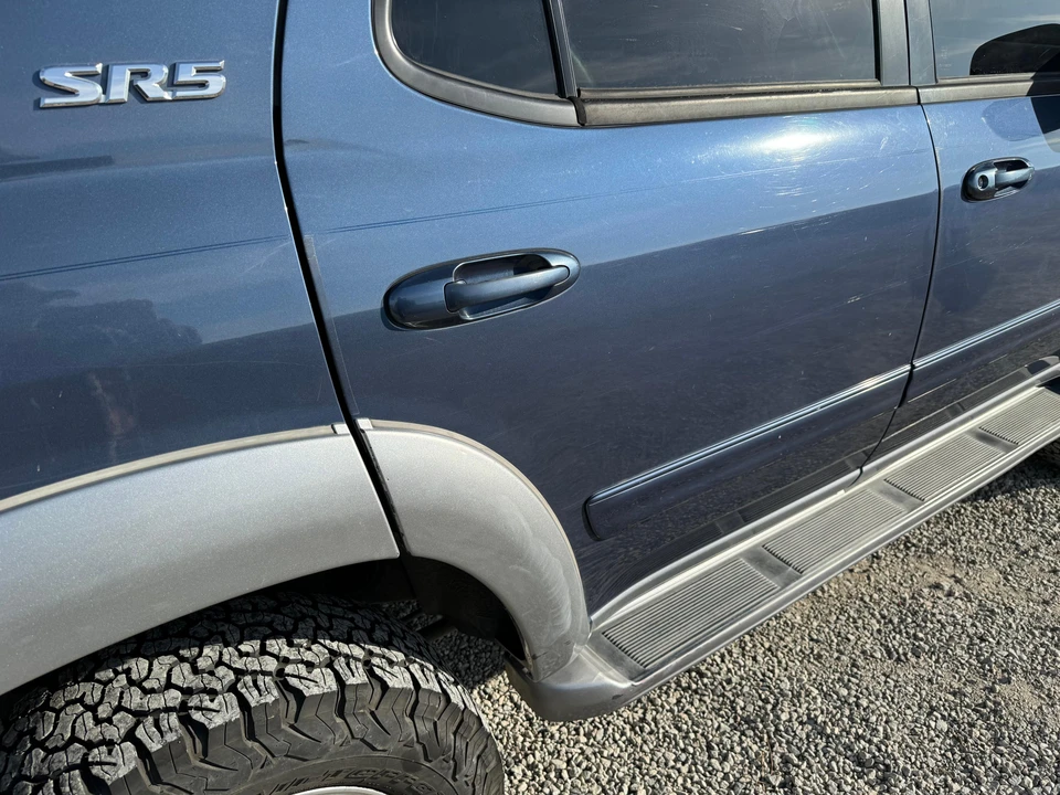 2004 Toyota Sequoia 1st Gen - Image 24 of 31