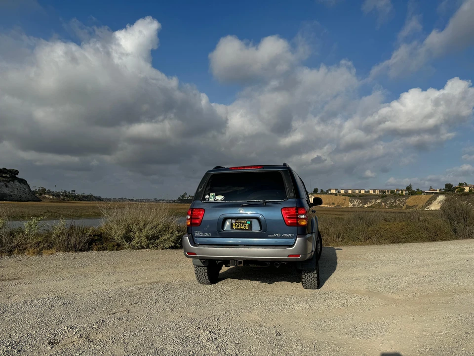 2004 Toyota Sequoia 1st Gen - Image 14 of 31