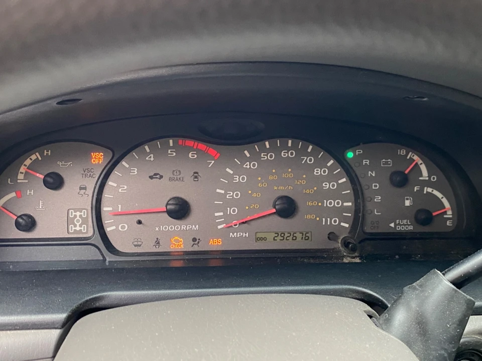 2004 Toyota Sequoia 1st Gen - Image 3 of 20