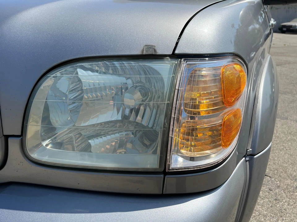 2004 Toyota Sequoia 1st Gen - Image 11 of 31