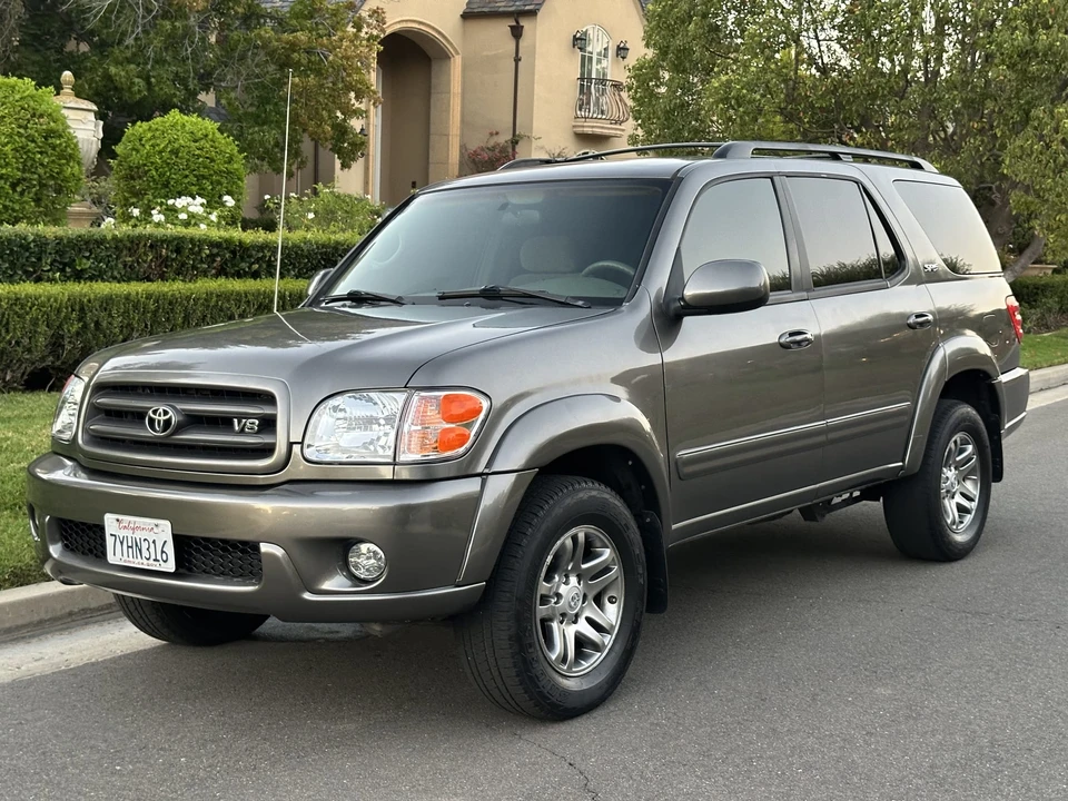 2004 Toyota Sequoia 1st Gen - Image 3 of 31