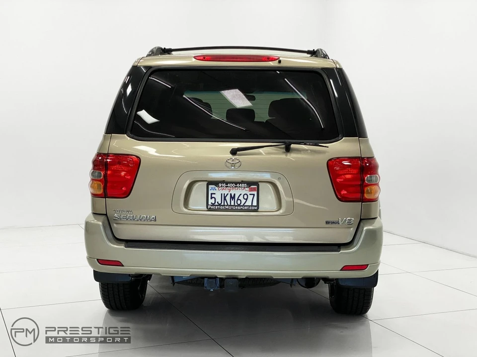 2004 Toyota Sequoia 1st Gen - Image 5 of 21