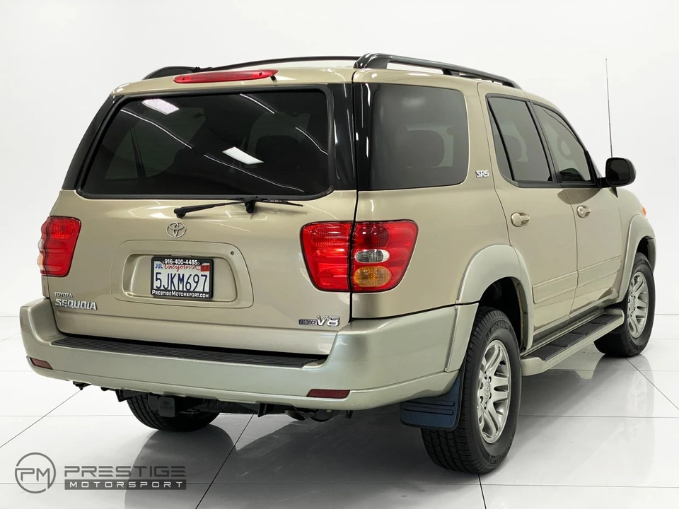 2004 Toyota Sequoia 1st Gen - Image 6 of 21