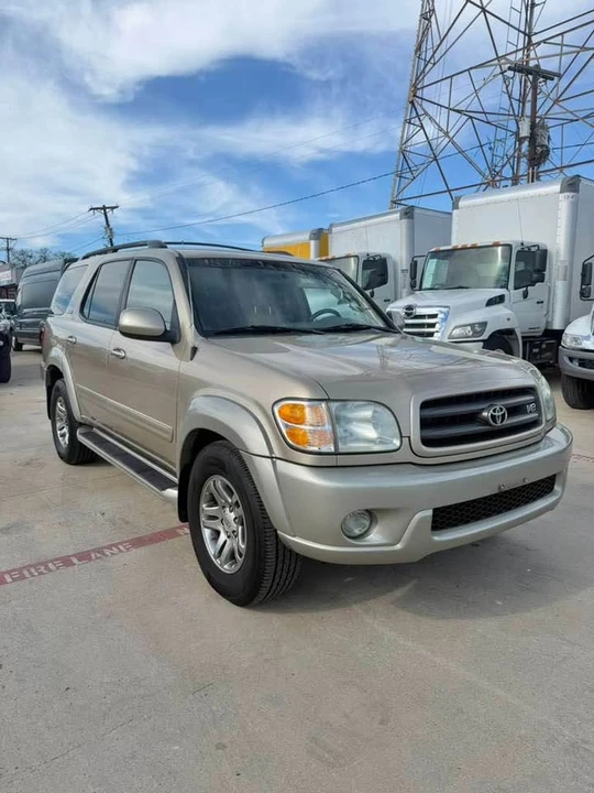 2004 Toyota Sequoia 1st Gen - Image 10 of 11