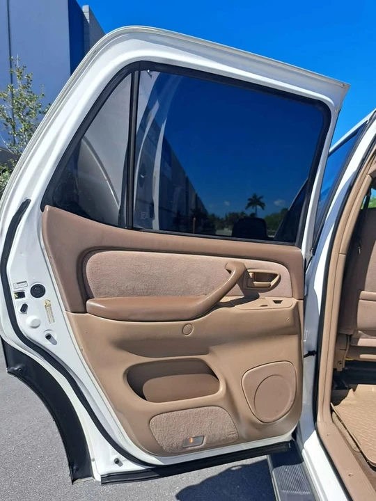 2004 Toyota Sequoia 1st Gen - Image 10 of 19
